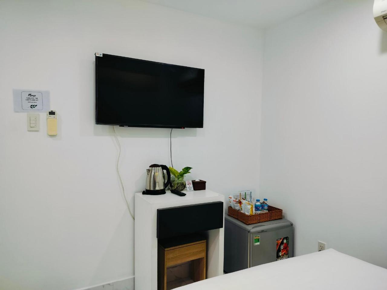 Adventure Hotel Хошимин Экстерьер фото